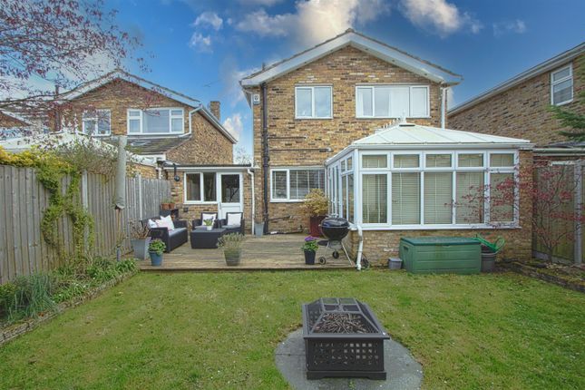 Thumbnail Detached house for sale in The Vale, Stock, Ingatestone