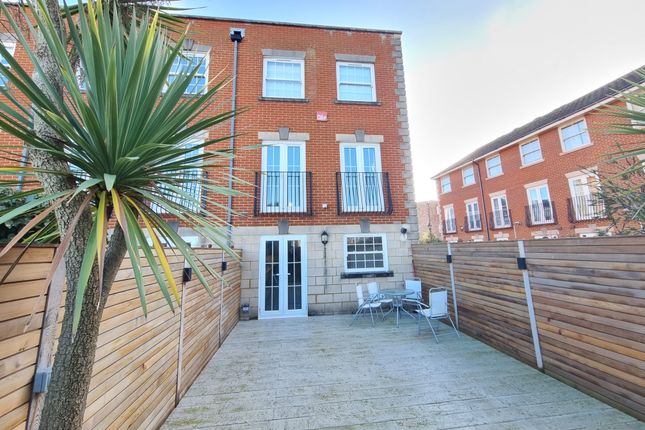 3-bed other on 37, White Hart Road, Old Portsmouth, £695,000