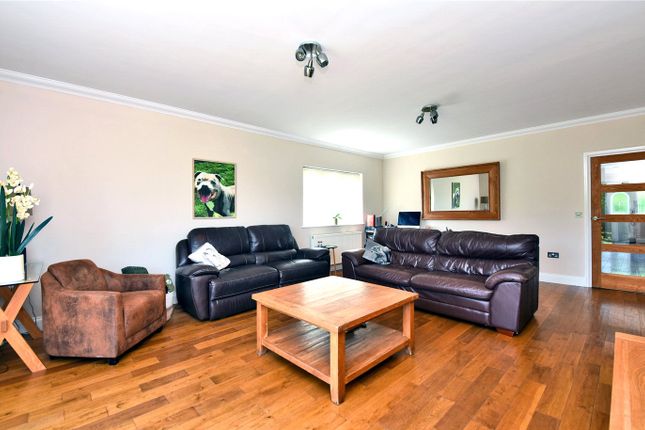 9, South Drive, Surrey photo 4