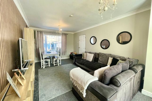73, Westfield Drive, Preston photo 4