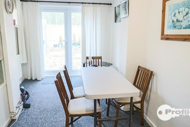 3, Lucas Way, Leicester photo 4
