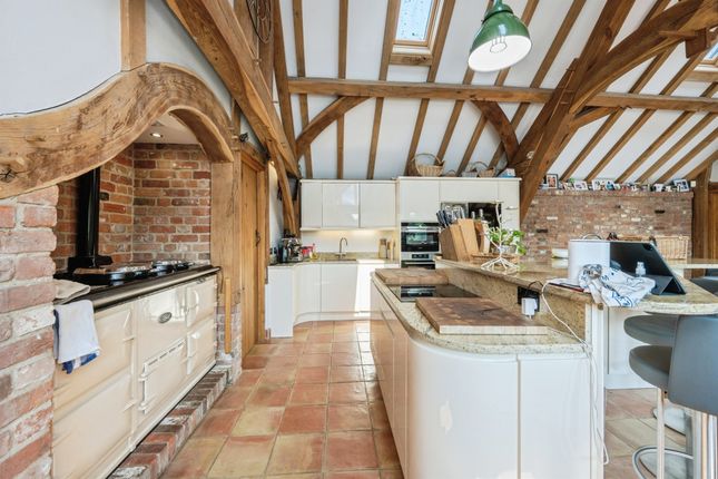 Upper Barn Farm, Bicester Road, Aylesbury photo 4