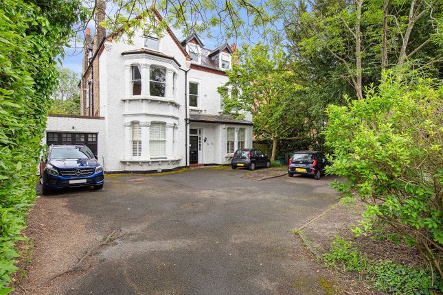 Flat to rent in Wickham Road, Beckenham