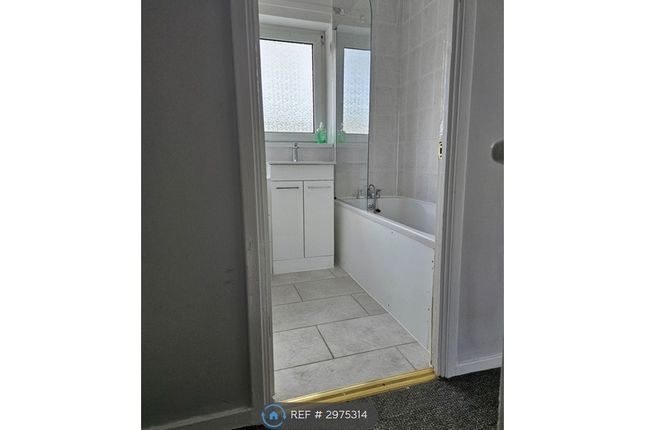 Sycamore Road, Houghton Regis, Dunstable photo 4