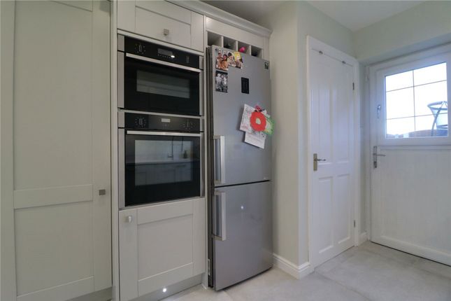 12a Lowcroft Meadow, Doncaster photo 4