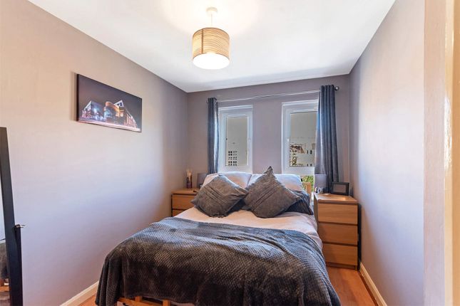 Flat for sale in St. Vincent Street, Charing Cross, Glasgow
