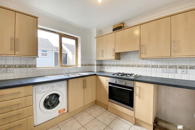 11, Victoria Close photo 2