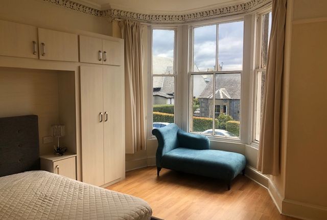 Flat for sale in The Avenue, Stirling