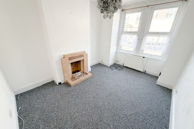 26, Dalmatia Road, Southend-on-Sea photo 2