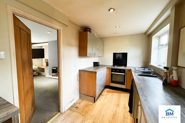 28, Julian Road, Leicester photo 3