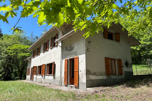 Thumbnail Detached house for sale in Via Alpe, Pieve Santo Stefano, Arezzo, Tuscany, Italy