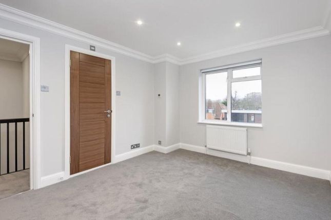 Terraced house to rent in Harley Road, London