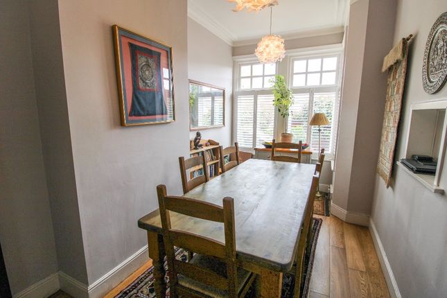 10, Victoria Avenue, North Yorkshire photo 3