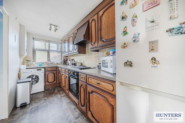 31, Harborough Avenue, Sidcup photo 4