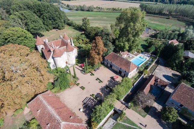 Property for sale in 36220 Néons-Sur-Creuse, France