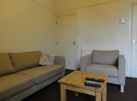 Shared accommodation to rent in Vincent Road, Sheffield, South Yorkshire