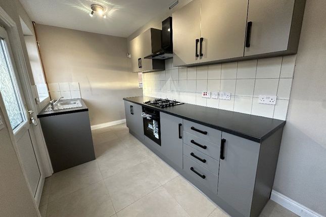 18, Stuart Drive, Liverpool photo 2
