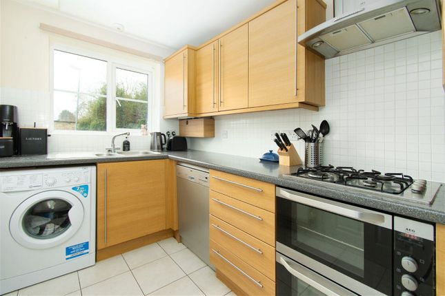 End terrace house for sale in Wellbrook Way, Girton, Cambridge