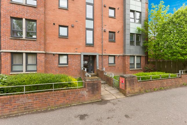 Thumbnail Flat for sale in 779 Springfield Road, Glasgow
