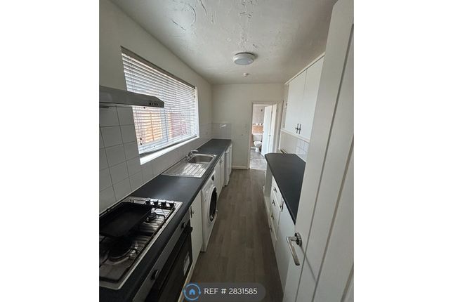 Thompson St West, Darlington photo 5