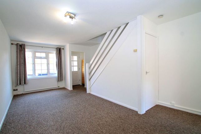 16, Rufford Close, Harrow photo 4