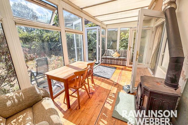 16, Pool Road, West Molesey photo 4