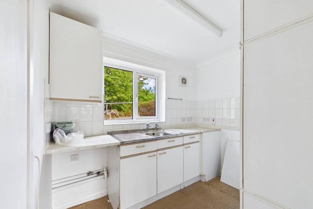 27, Burgess Place, Ipswich photo 4