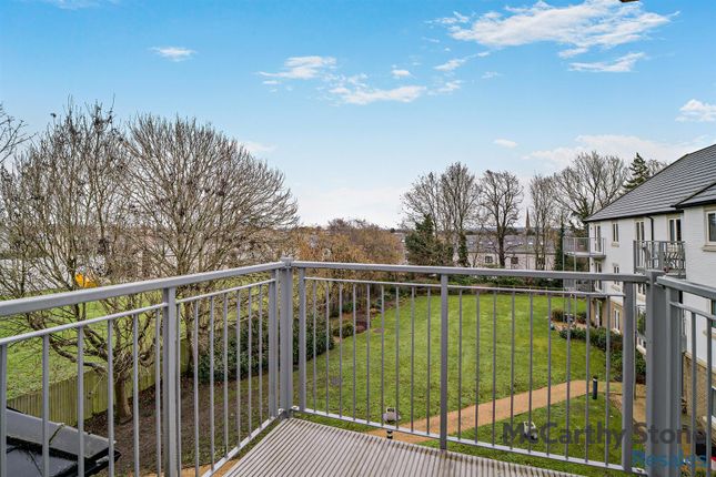 41 Applegate House, Seymour Road, Trowbridge photo 2