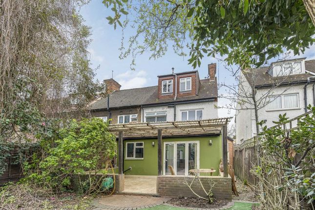 Terraced house for sale in Gunnersbury Avenue, London