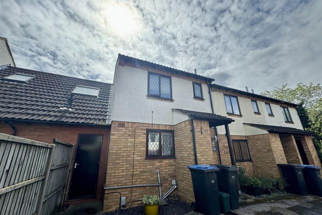 Thumbnail Semi-detached house to rent in Marigold Place, Old Harlow, Essex