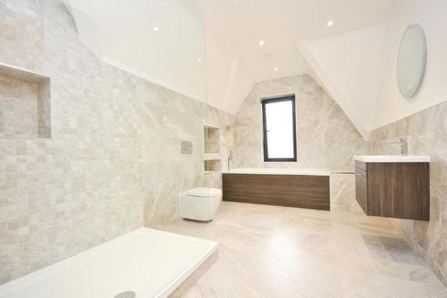 Flat 8, South Croydon photo 3