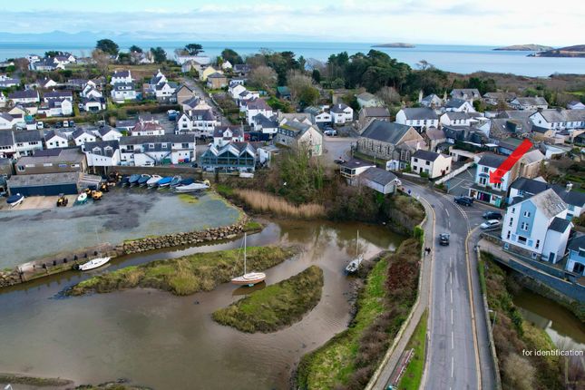 Siop Glandulyn Store (Building), Pwllheli photo 2