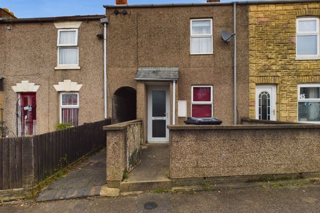 Thumbnail Terraced house for sale in Millbrook Street, Gloucester, Gloucestershire