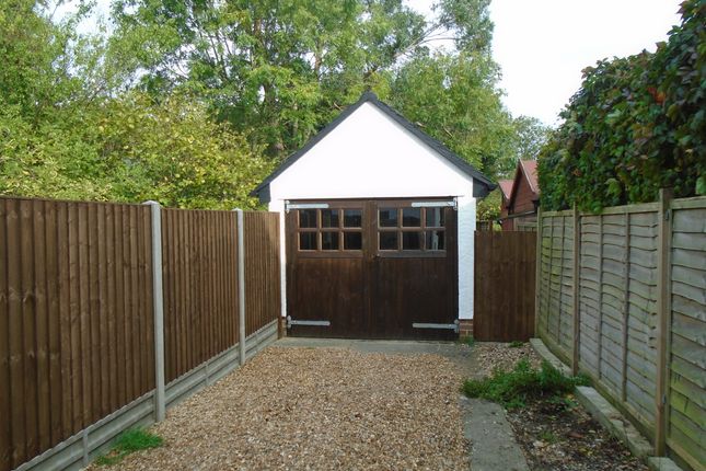 37, Haymeads Lane, Bishops Stortford photo 2