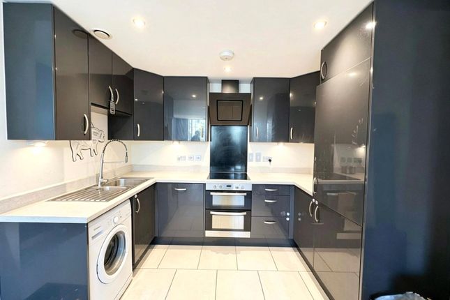 10 Orchard Court,, Ettington Road, Warwick photo 3