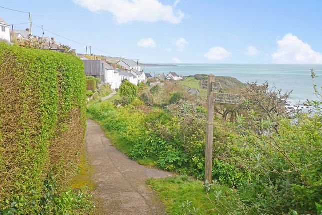 Flat for sale in Sunny Corner, Coverack, Helston