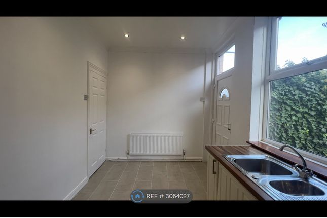 Cambridge St, Wakefield photo 3