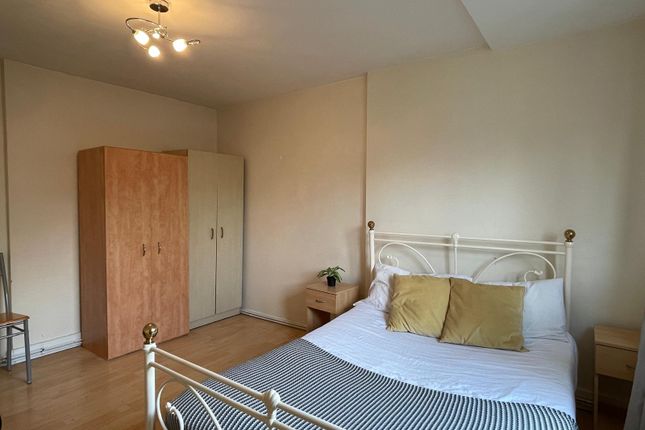 200, Tooting Bec Road, London photo 5