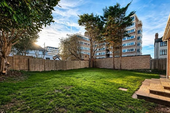 1, Welbeck Avenue, Hove photo 4