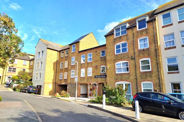 Thumbnail Flat for sale in Cobbs Place, Margate