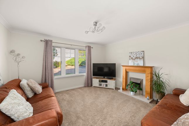 11 Soyaux Avenue, Dundee photo 3