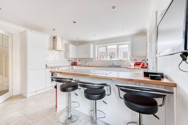 8, Lewis Drive, Diss photo 2