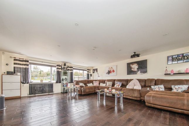 21, Gipping Road, Ipswich photo 3
