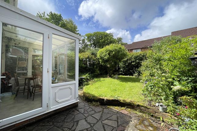 16, Widey Court, Crownhill photo 4