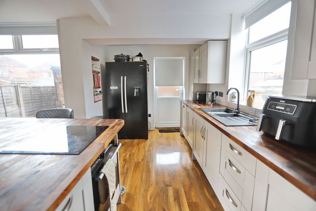 15 Brooklawn Drive, Manchester photo 5