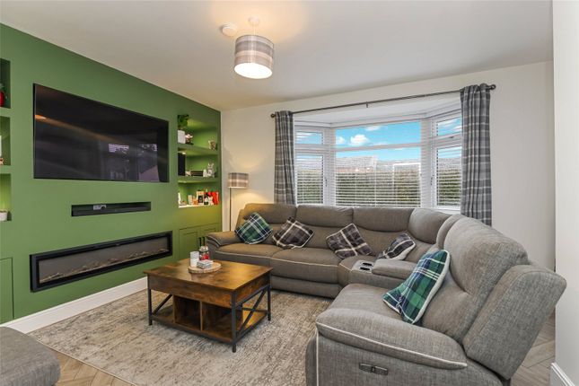 10, Barrachnie Road, Glasgow photo 2