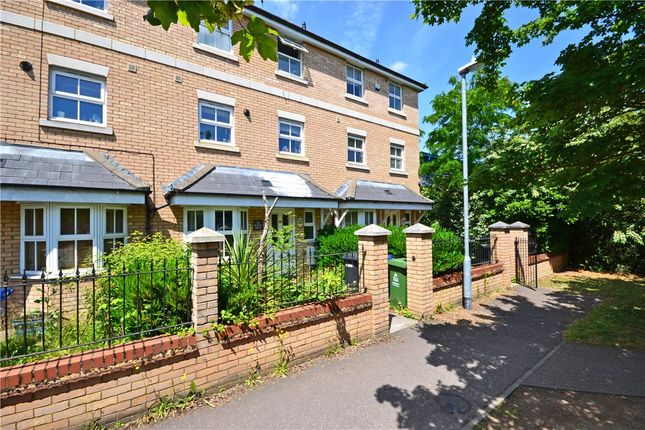 End terrace house to rent in Rustat Road, Cambridge