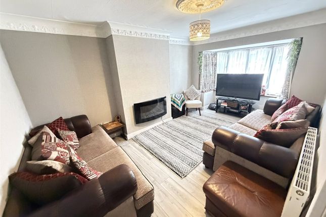 142, Wombridge Road, Telford photo 3