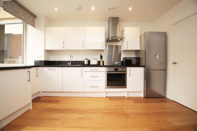 Flat for sale in The Forbury, Reading, Berkshire