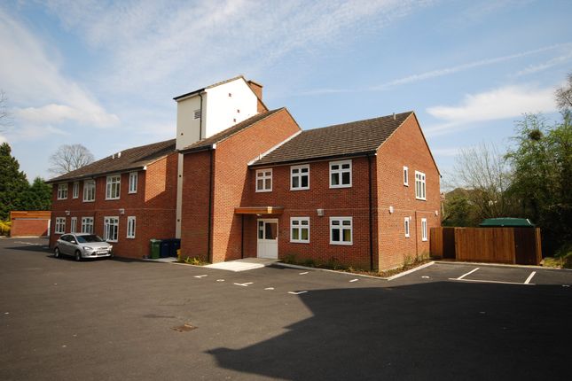Thumbnail Flat to rent in Whitebines, The Fairfield, Farnham, Surrey